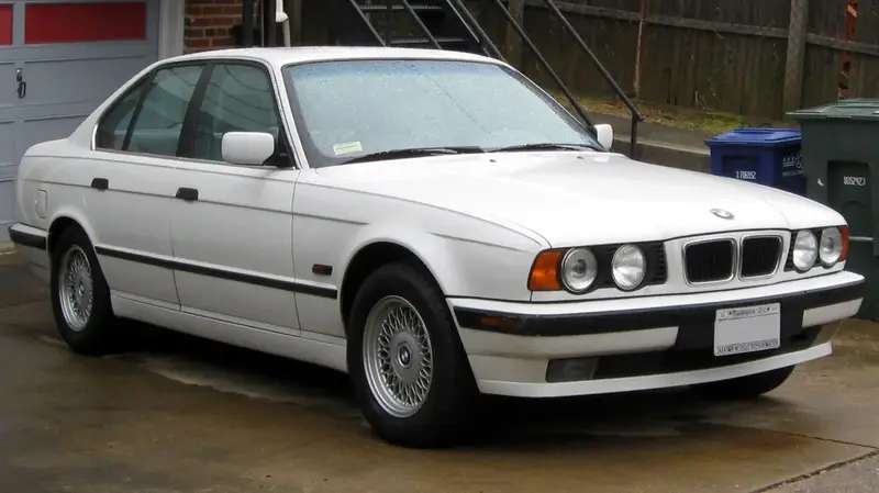 BMW 5 Serisi - 2