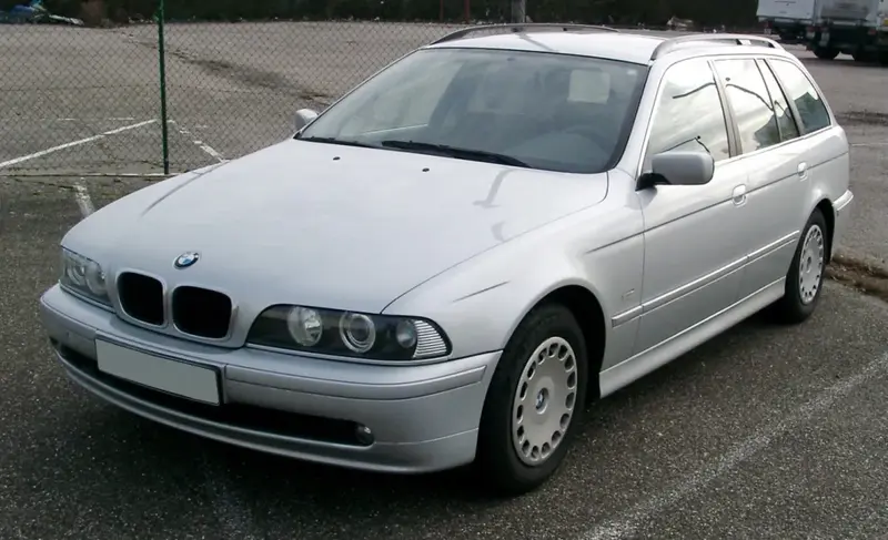 BMW 5 Serisi - 2