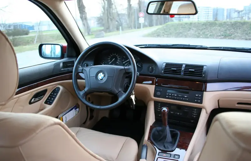 BMW 5 Serisi - 6