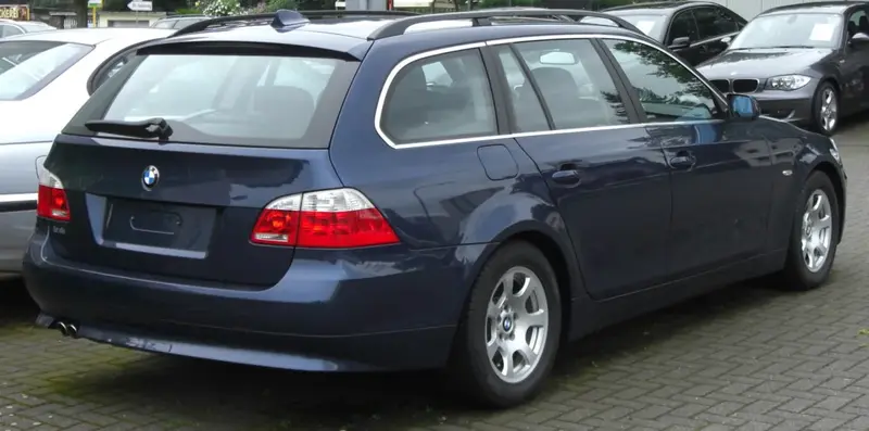BMW 5 Serisi - 2