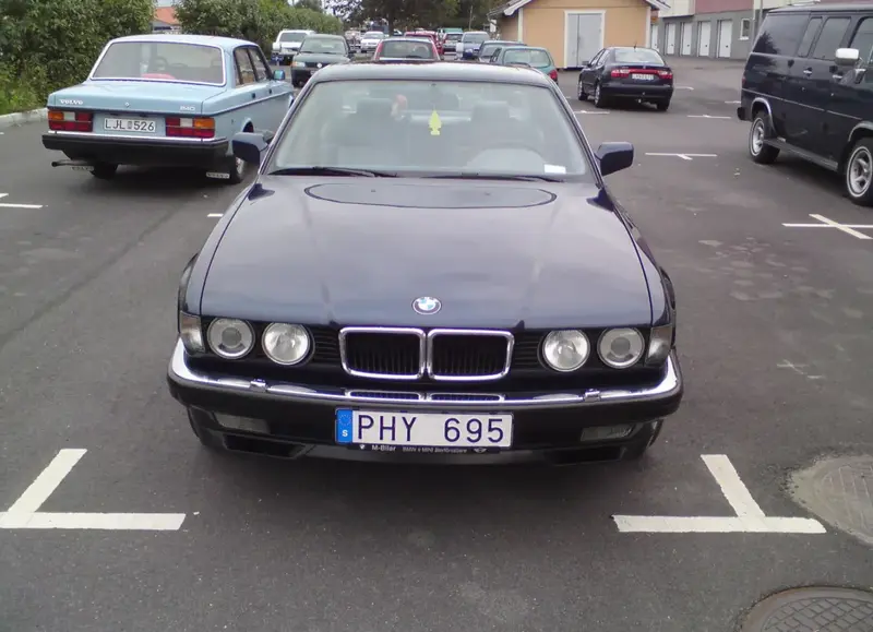 BMW 7 Serisi - 4