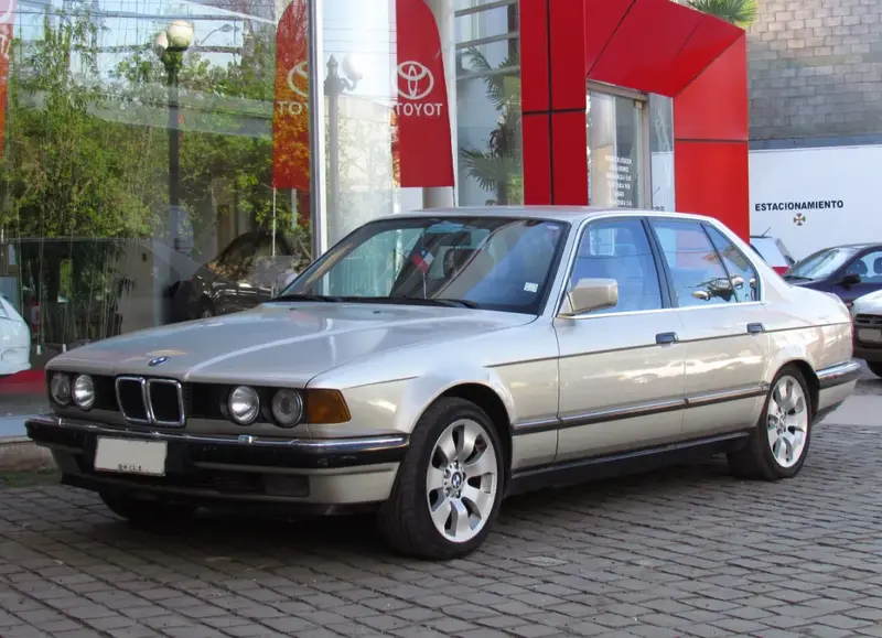 BMW 7 Serisi - 3