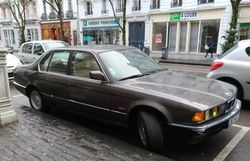 BMW 7 Serisi - 4
