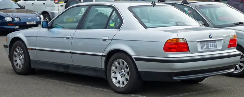 BMW 7 Serisi - 3