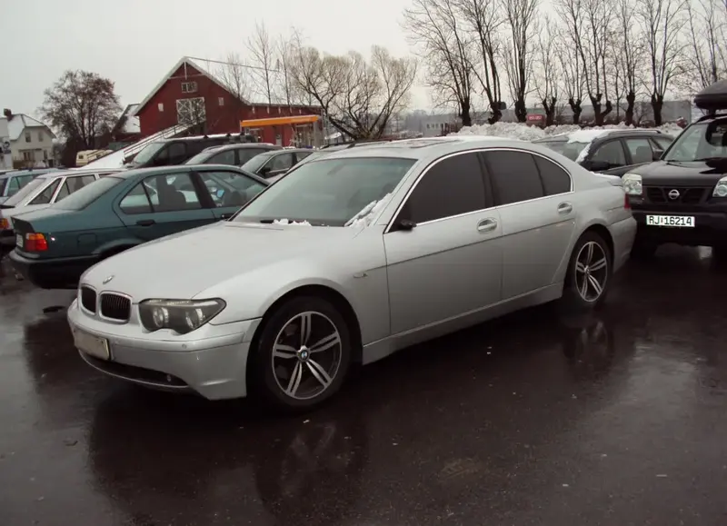 BMW 7 Serisi - 2