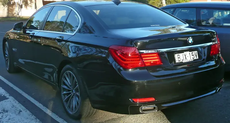 BMW 7 Serisi - 4