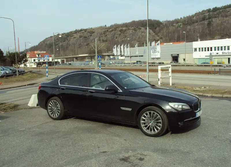 BMW 7 Serisi - 5