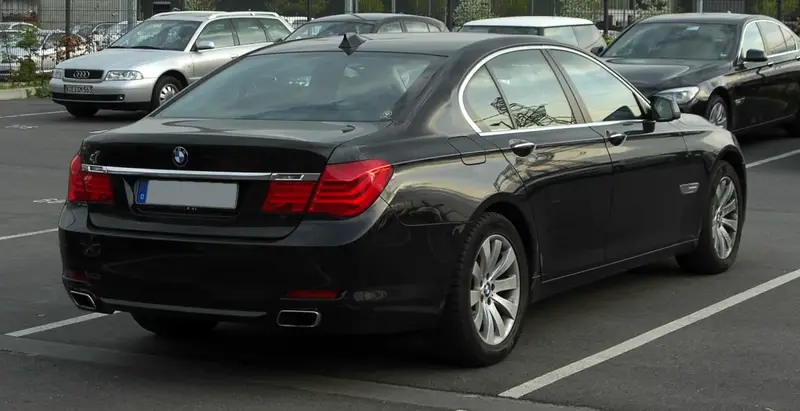 BMW 7 Serisi - 6