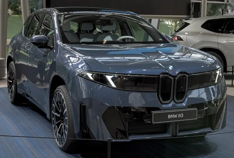 BMW iX3 - 2
