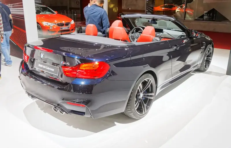 BMW M4 - 4