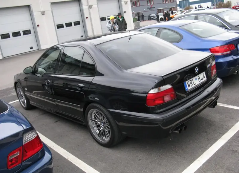 BMW M5 - 4