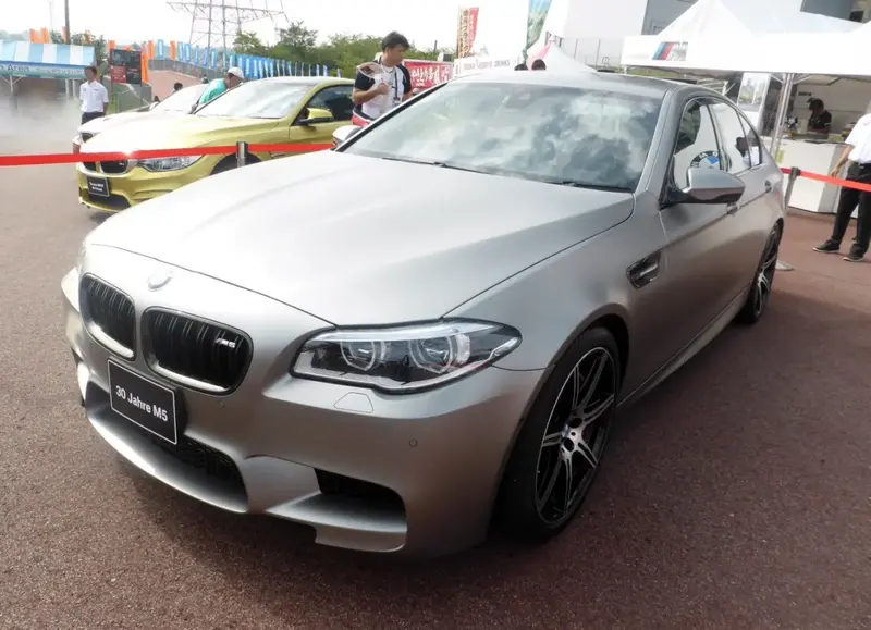 BMW M5 - 5