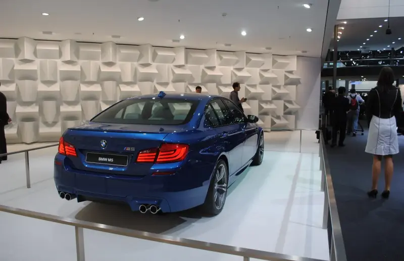BMW M5 - 4