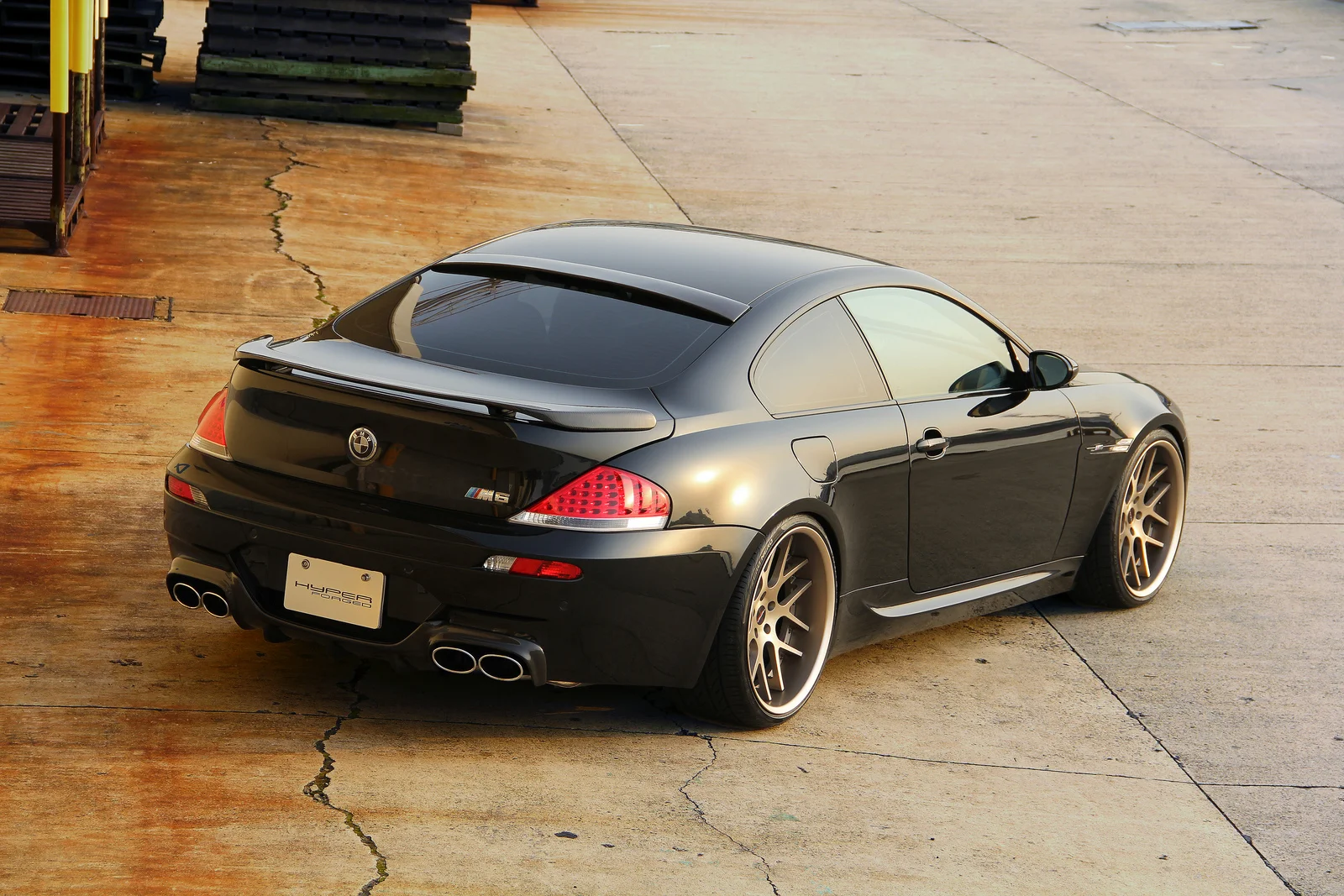 BMW M6 M6 (E63)