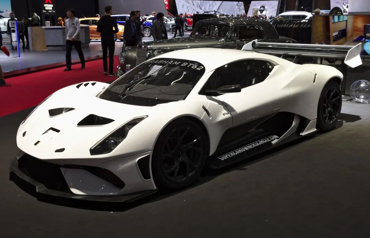 Brabham BT62 BT62 5.4 V8 (710 bg) Automatic - görsel 3