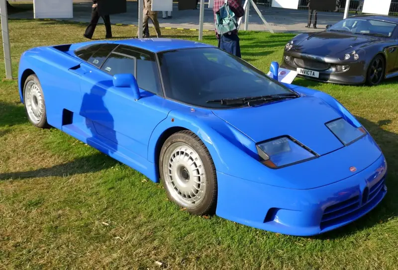 Bugatti EB 110 - 1