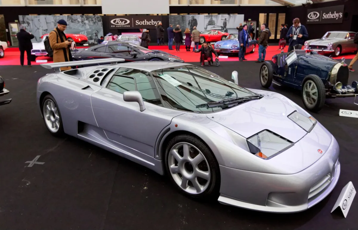 Bugatti - 10
