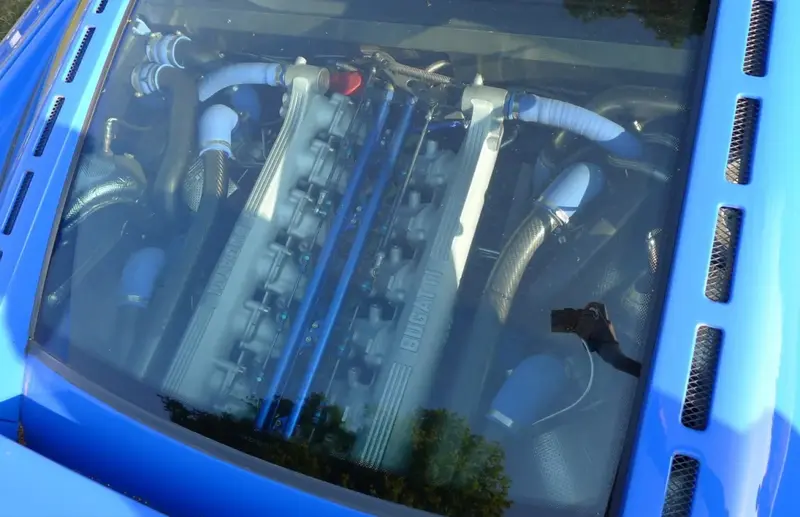 Bugatti EB 110 - 5