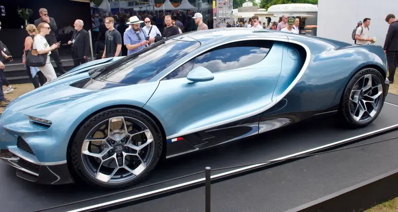 Bugatti Tourbillon Tourbillon 8.3 V16 (1800 bg) Plug-in Hybrid AWD DCT - görsel 2