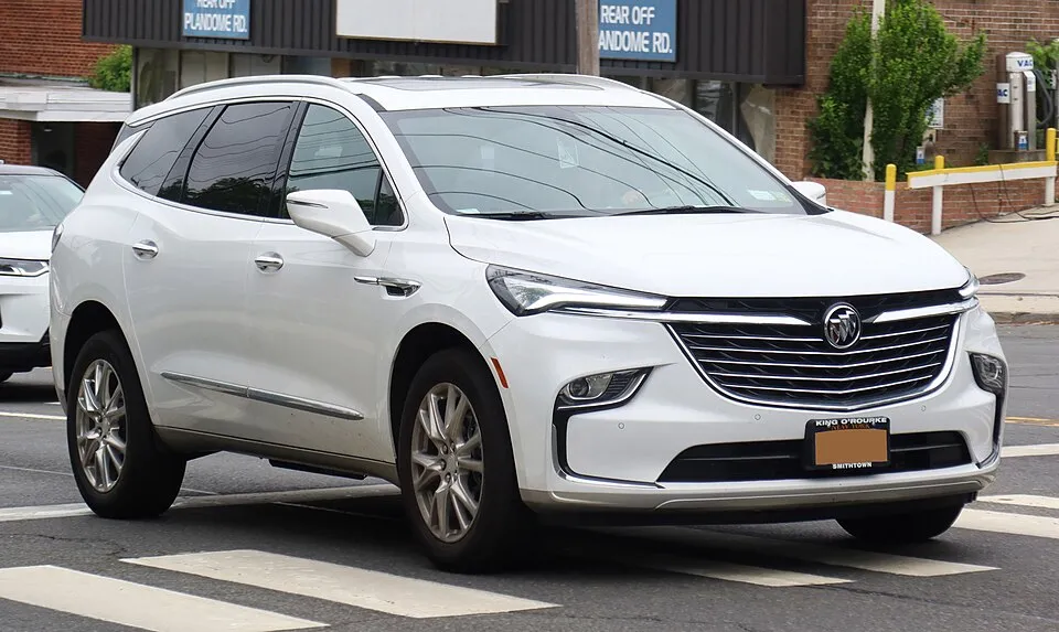 Buick Enclave Enclave II (facelift 2022)