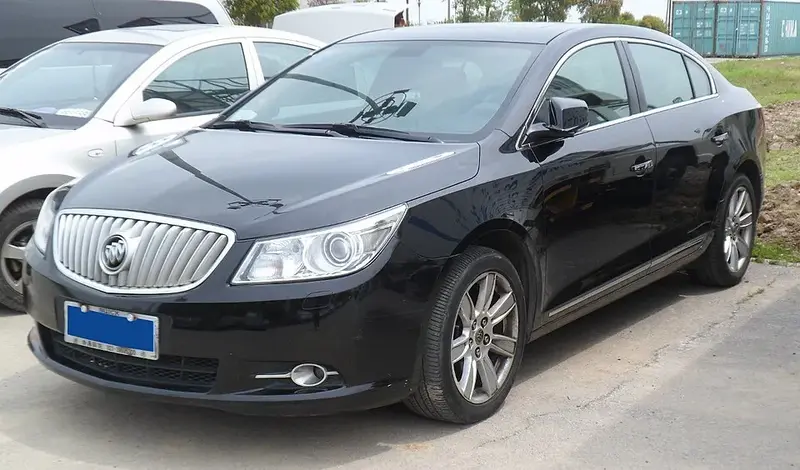 Buick LaCrosse LaCrosse II