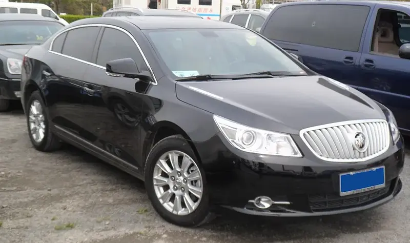 Buick LaCrosse - 2