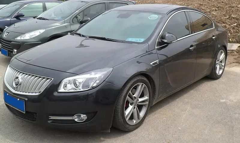 Buick Regal - 2