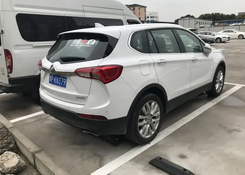 Buick Envision - 2