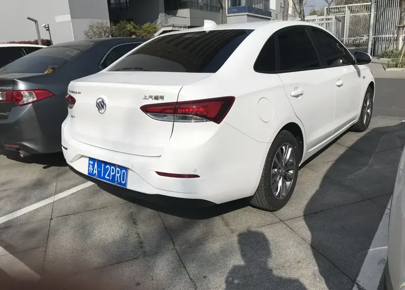 Buick Excelle GT - 2