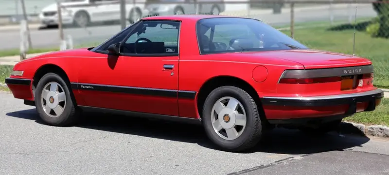 Buick Reatta - 2