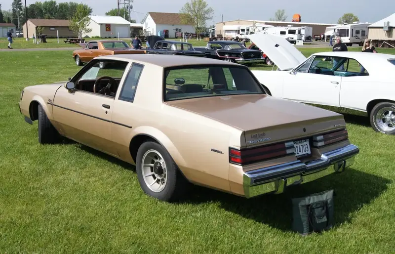 Buick Regal - 3
