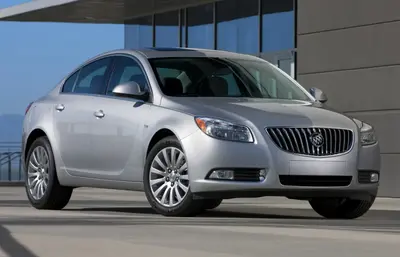 Buick Regal Regal V Sedan