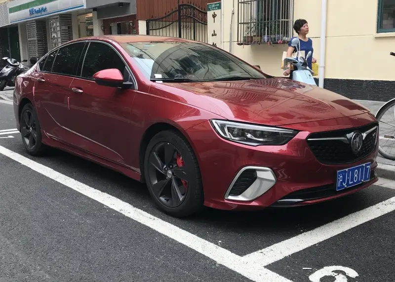 Buick Regal Regal VI GS