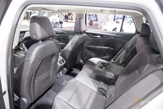 Buick Regal Regal VI TourX