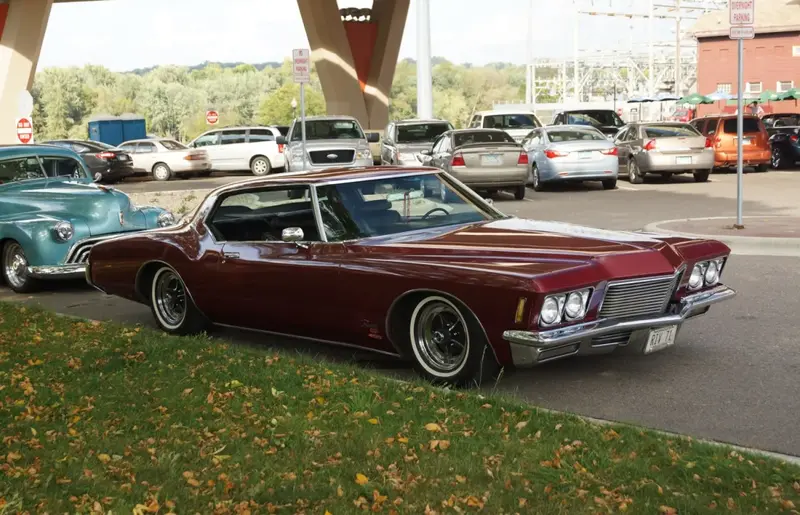 Buick Riviera - 3