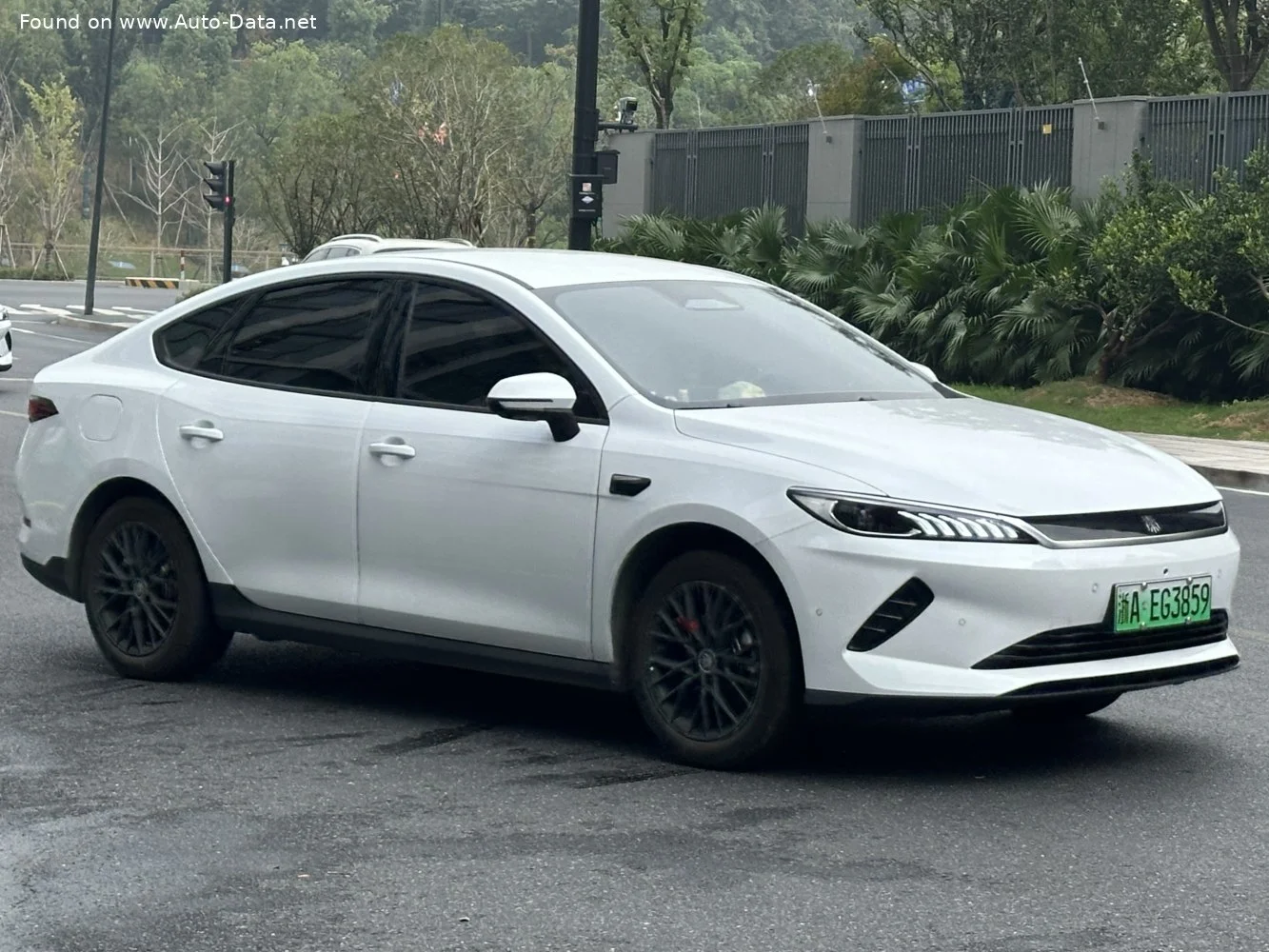 BYD Qin