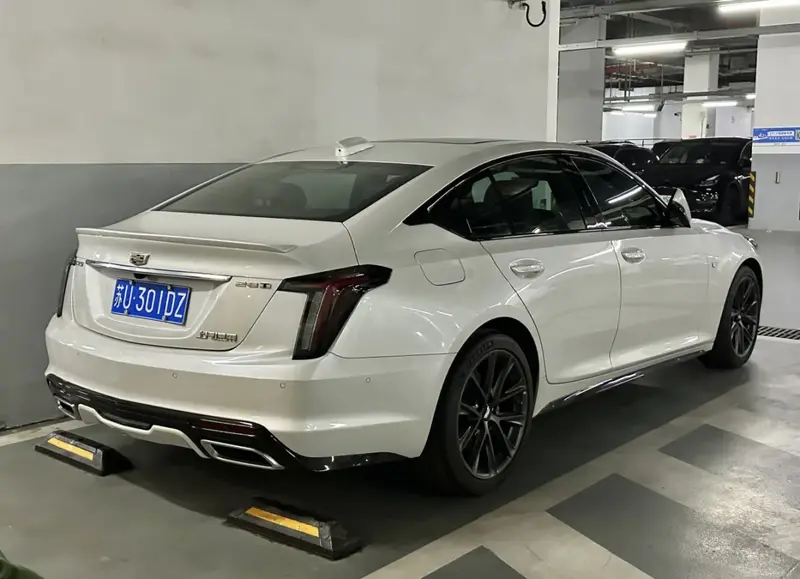 Cadillac CT5 CT5 V 3.0 V6 (360 bg) Automatic - görsel 2
