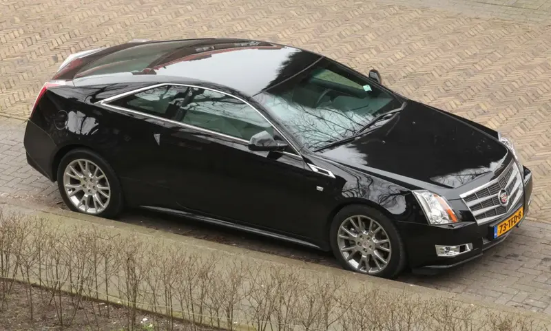 Cadillac CTS - 2