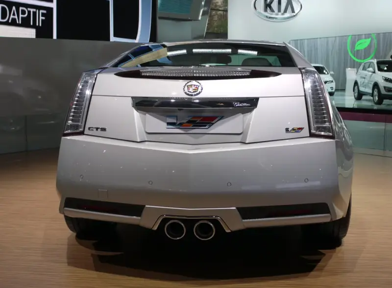 Cadillac CTS - 4