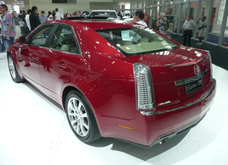 Cadillac CTS - 4
