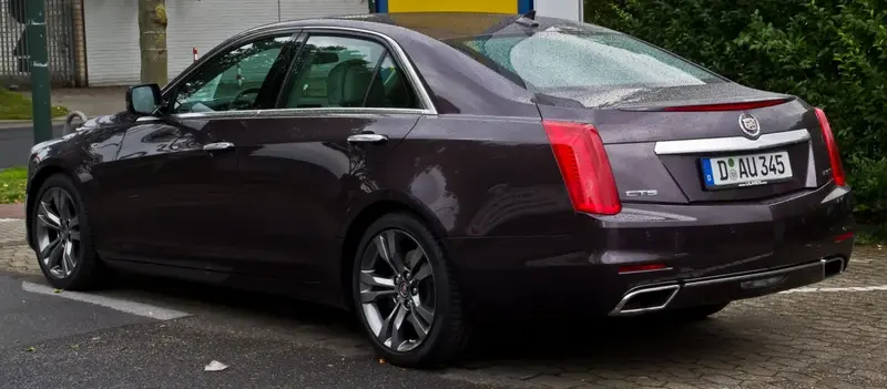 Cadillac CTS - 4