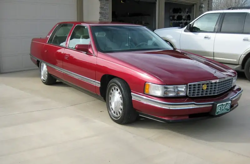 Cadillac DeVille - 5