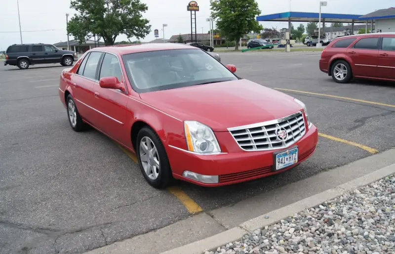 Cadillac DTS DTS
