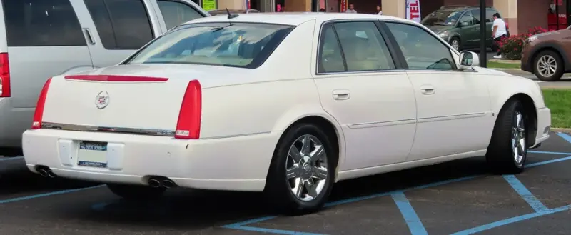 Cadillac DTS DTS 4.6 i V8 (279 bg) Automatic - görsel 4
