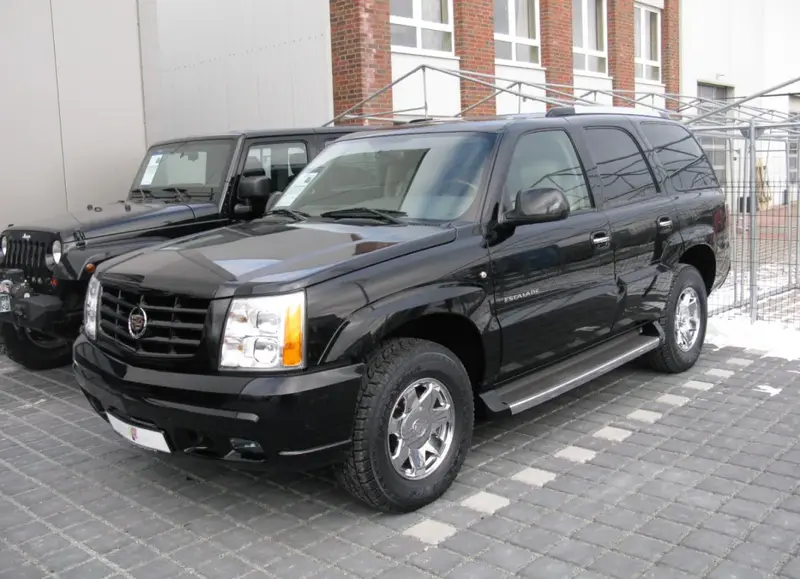 Cadillac Escalade - 5