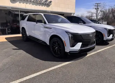 Cadillac Escalade Escalade IQL