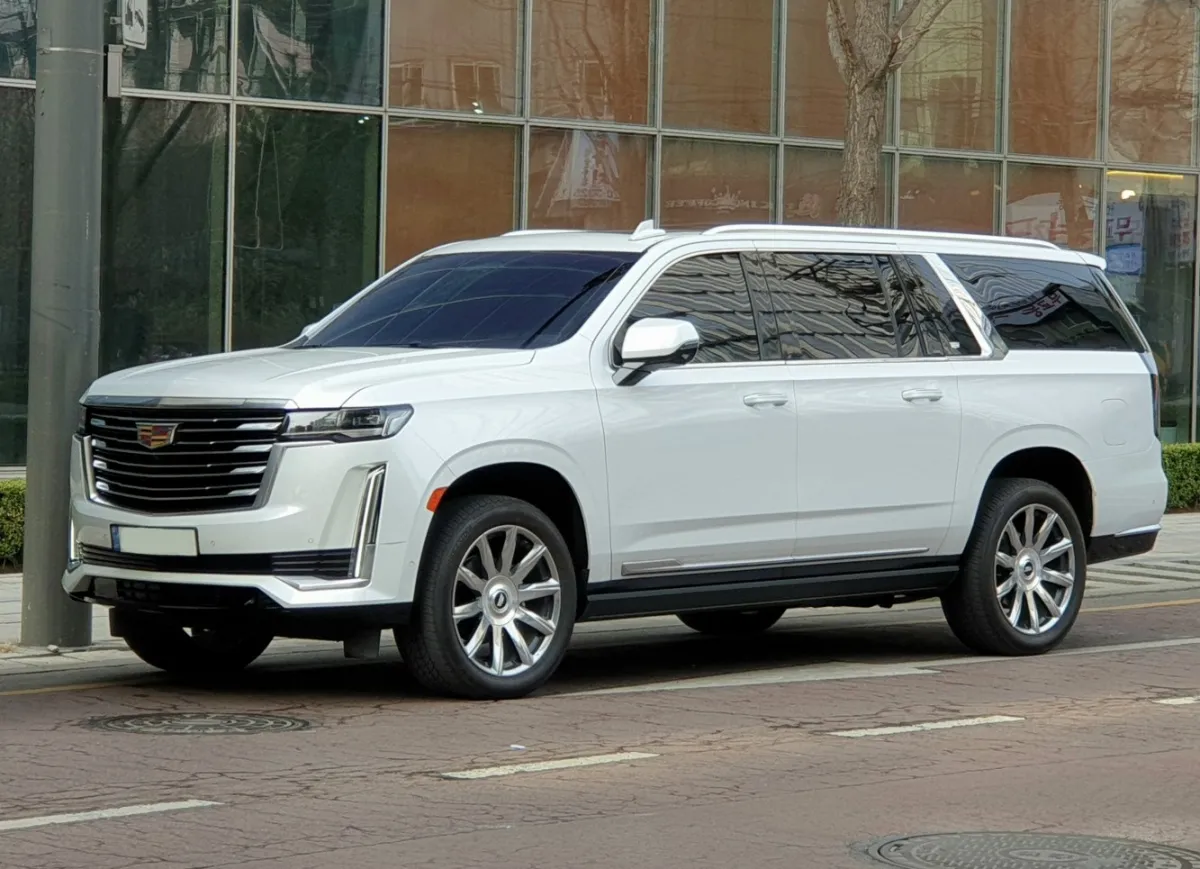 Cadillac 6