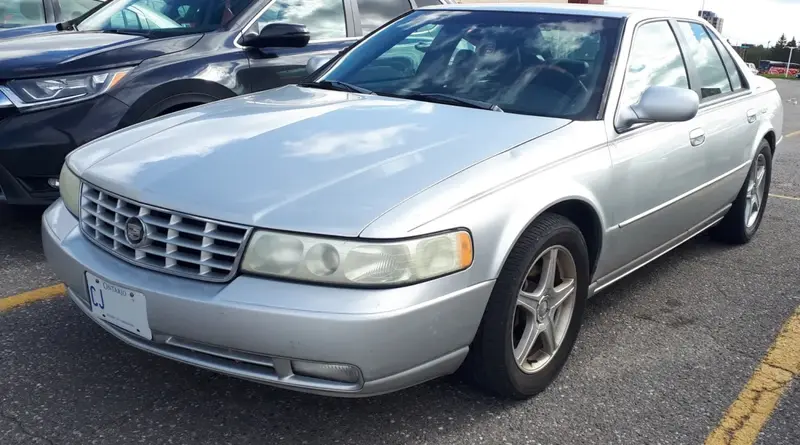 Cadillac Seville - 4