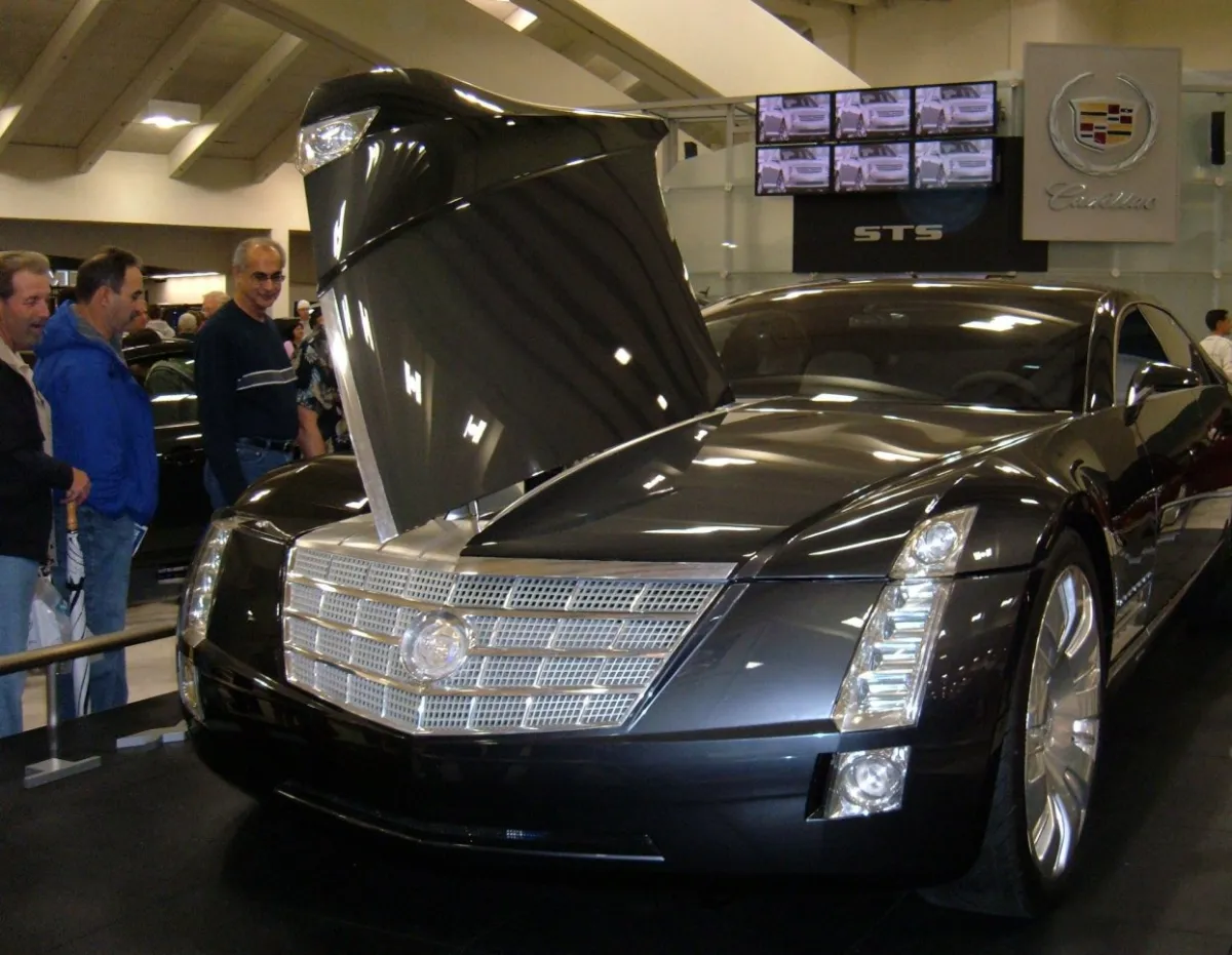 Cadillac 5