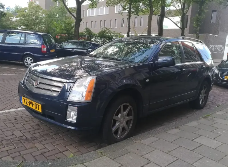 Cadillac SRX - 3